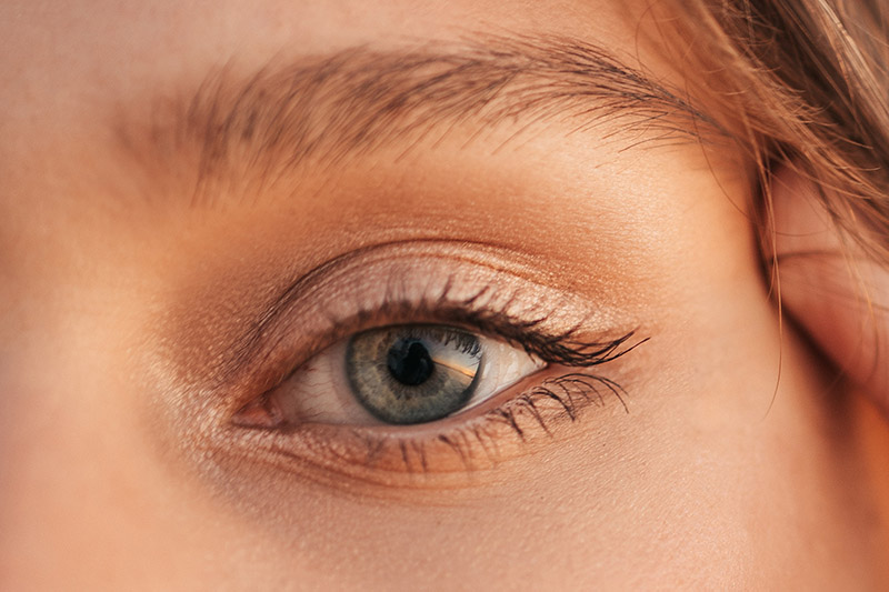 Plasma pen non surgical eyelid lift